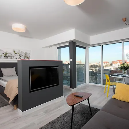 Benthos Towarowa * Poznaň