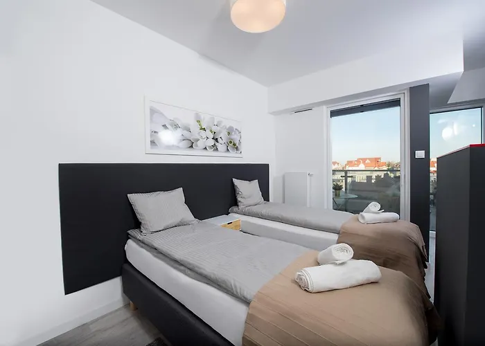 Benthos Towarowa Apartment