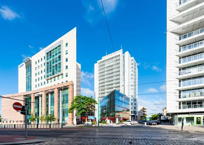 Benthos Towarowa Apartment