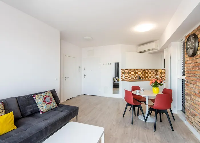 Benthos Towarowa Apartment *